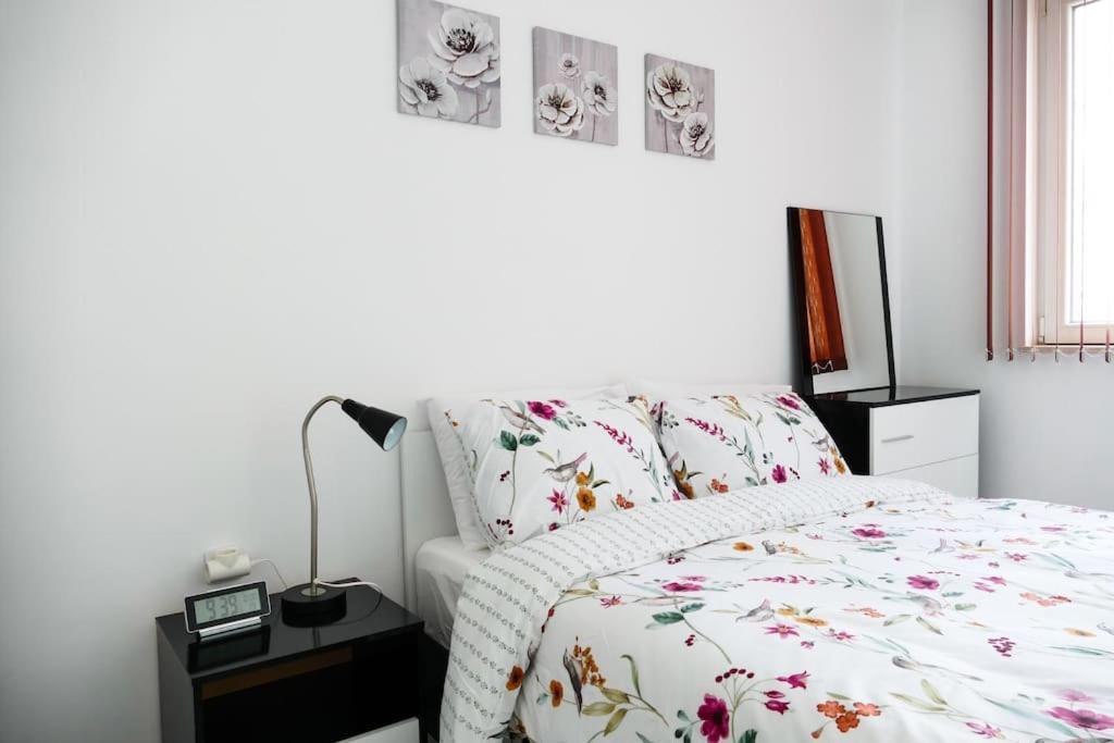 Modern & Bright 1Bd Apartment Near Main Square Plovdiv Eksteriør billede
