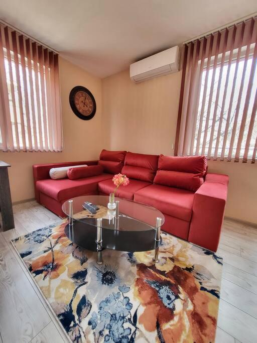 Modern & Bright 1Bd Apartment Near Main Square Plovdiv Eksteriør billede